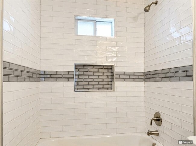 Building Photo - 501 Sacramento Dr