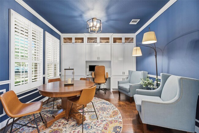 Building Photo - 10206 Texas Sage Way