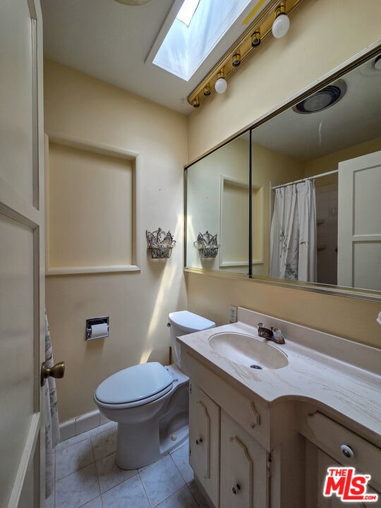 Building Photo - 14135 Hatteras St