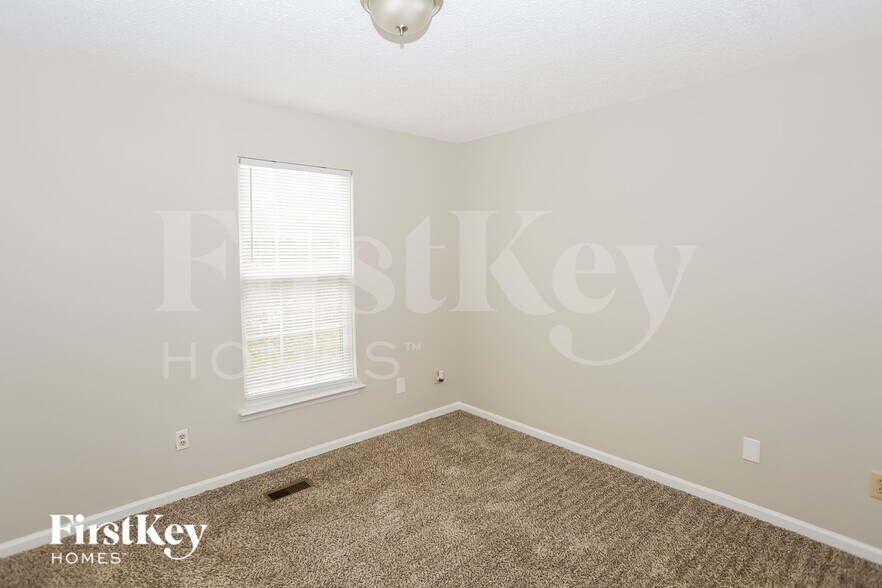 Building Photo - 9419 White Cedar Ct