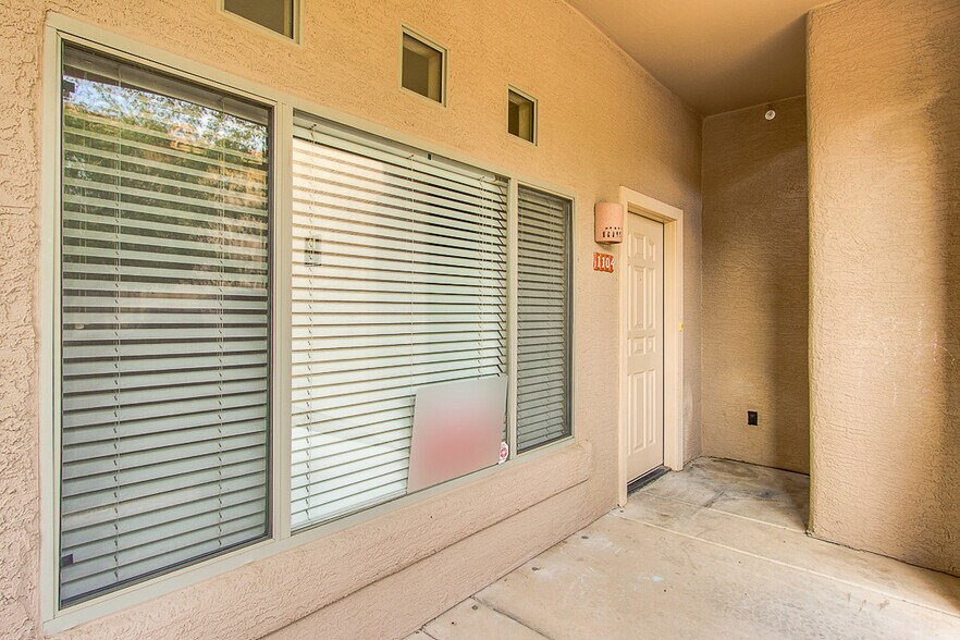 Building Photo - 1351 N Pleasant Dr
