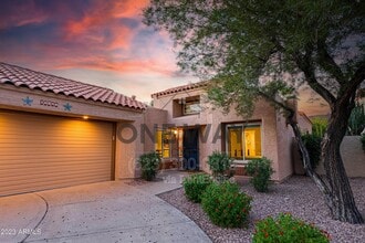 Building Photo - 10086 E San Salvador Dr