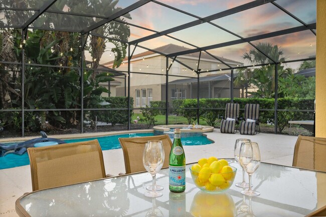 Building Photo - 4140 Oak Tree Dr