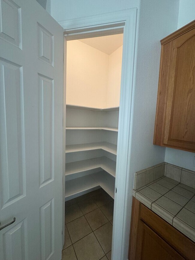 Building Photo - 709 Woodacre Dr