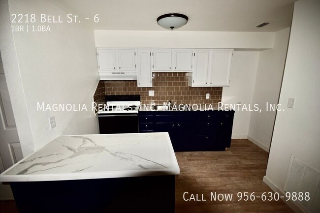 Building Photo - Downtown Harlingen 1 bedroom for rent!