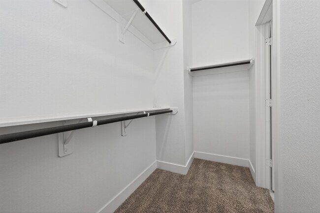 Building Photo - 177 Hidden Peak Dr