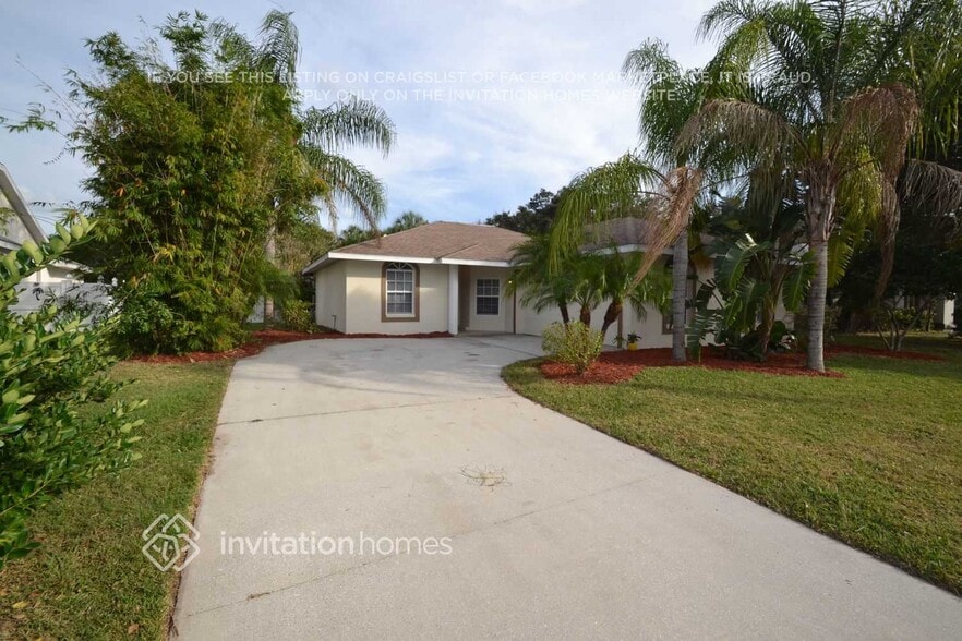 Building Photo - 6010 68th Dr E