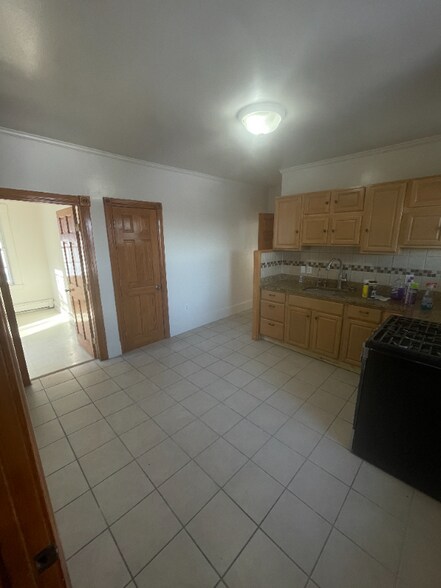 Building Photo - 36 Ohio Ave