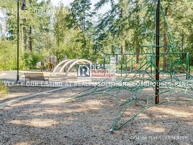 Building Photo - 4156 SE Century Blvd