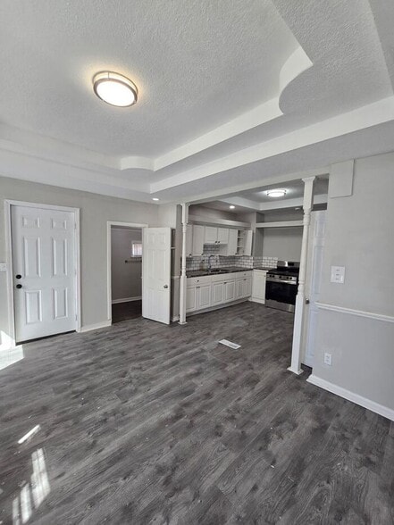 Building Photo - 3434 Olive St