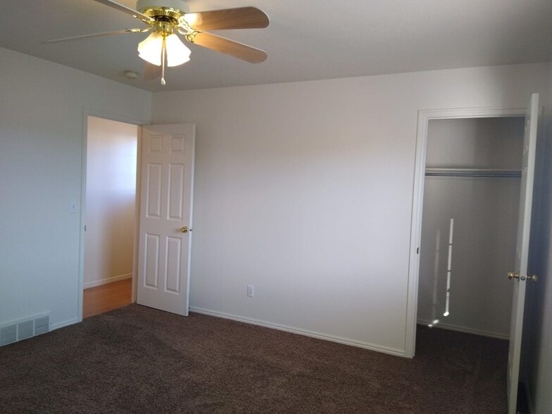 Building Photo - 128 W 1320 S