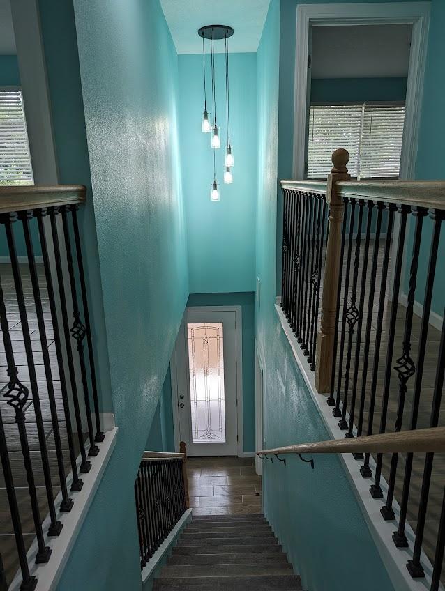 Building Photo - 2010 Seminole Blvd S