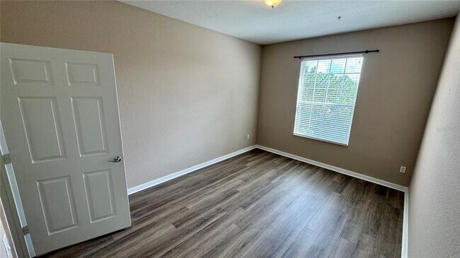 Building Photo - 3332 Robert Trent Jones Dr