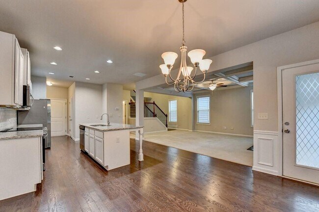 Building Photo - 5166 Apple Grove Rd NE