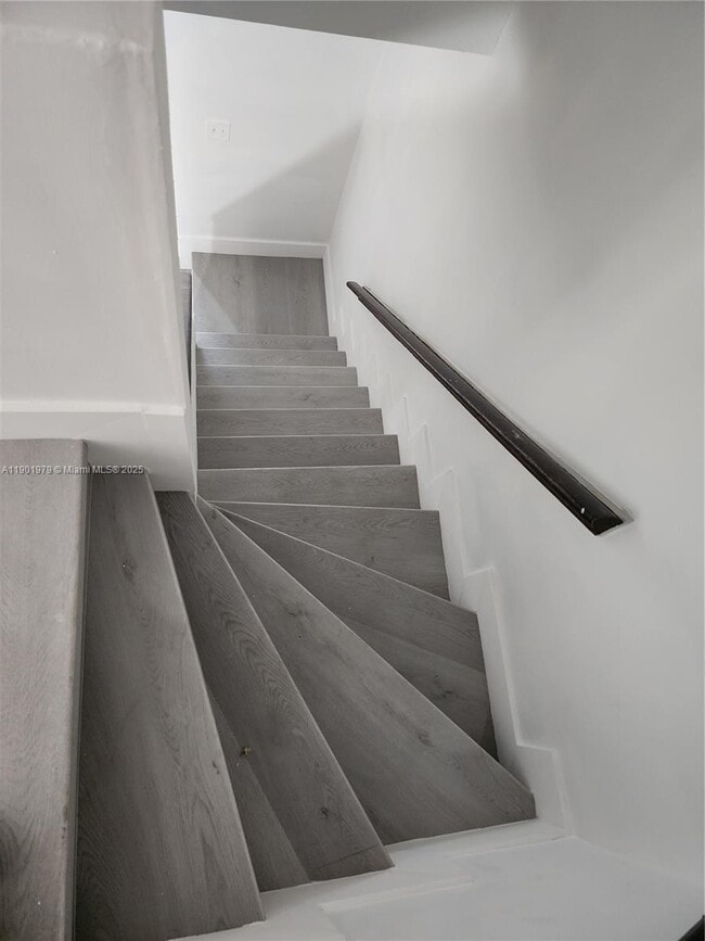 Building Photo - 4505 W 15th Ave