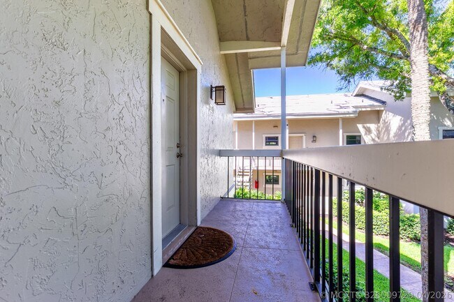 Building Photo - 11863 Wimbledon Cir