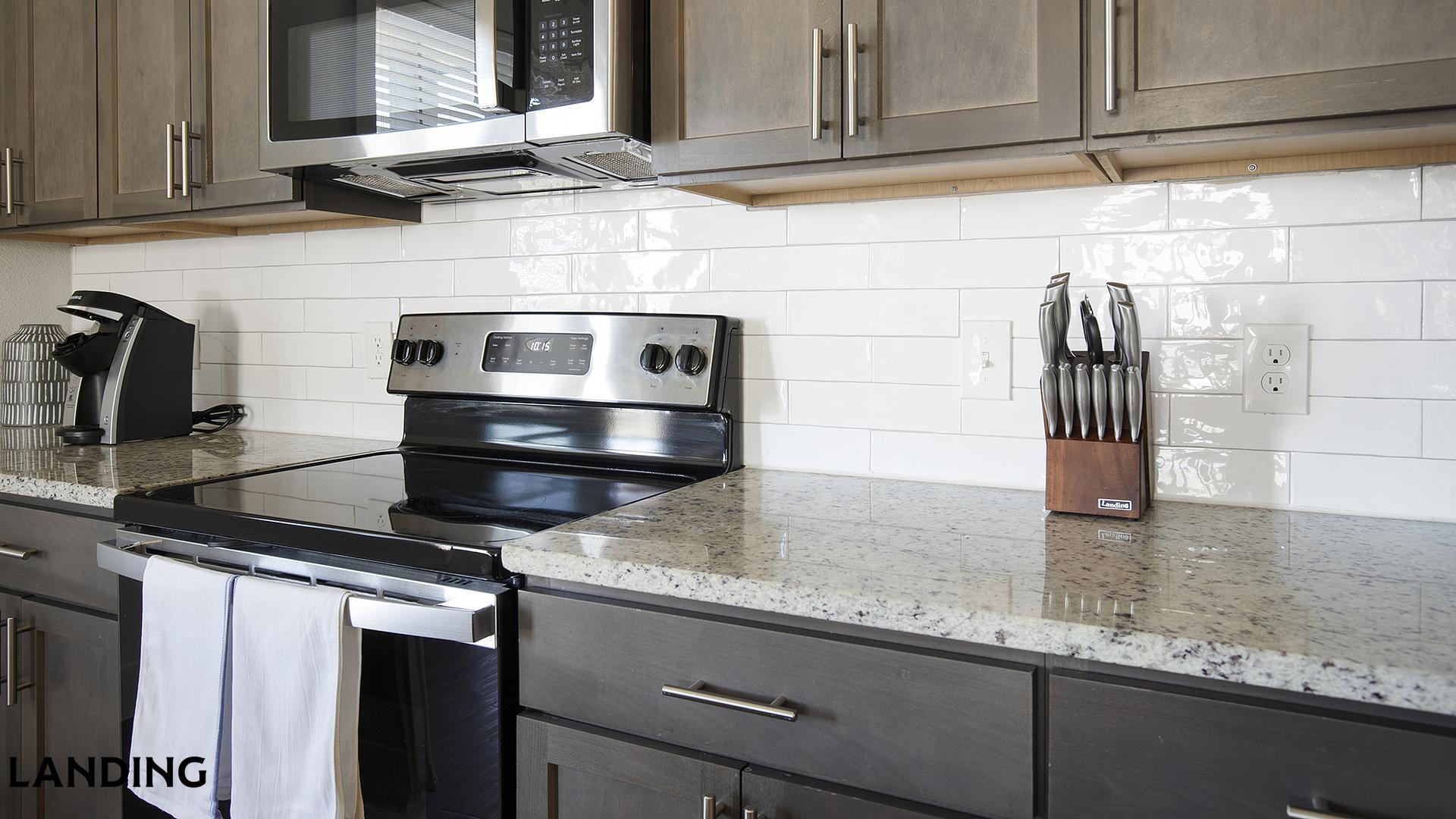 Building Photo - 20915 Wilderness Oak