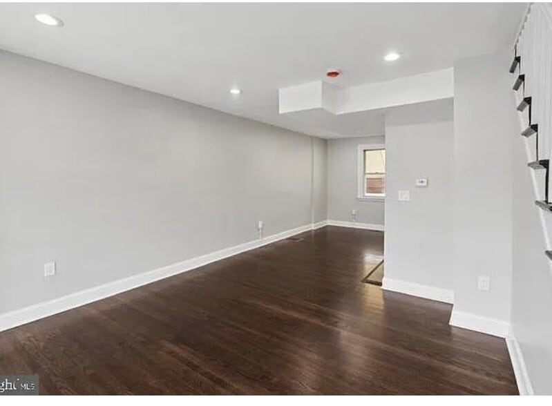 Building Photo - 4034 Lawndale St