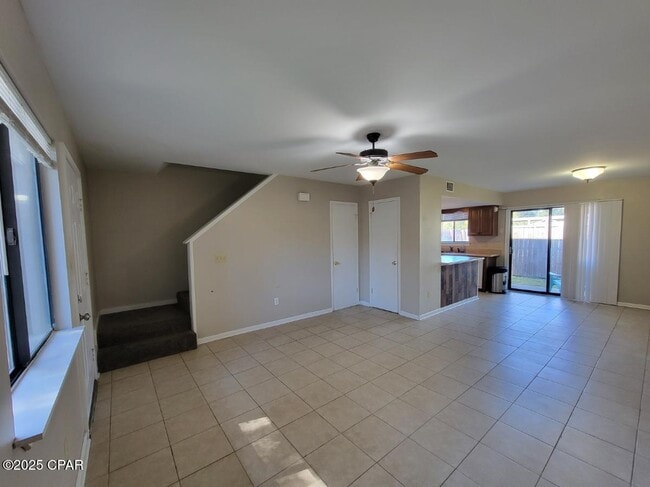 Building Photo - 4466 E Hwy 98