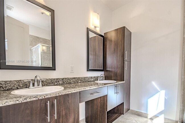 Building Photo - 1430 NW 48th Dr