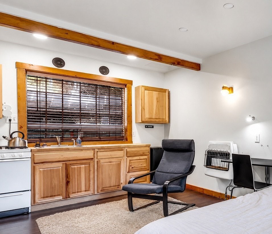Building Photo - 23253 WA-534