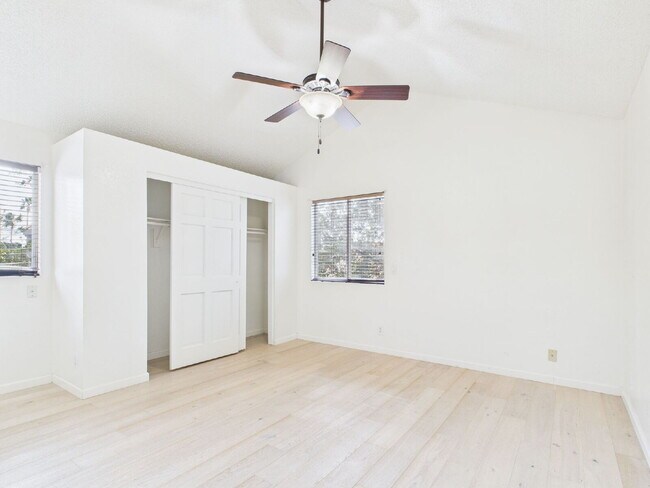 Building Photo - Trade Winds at Gilbert