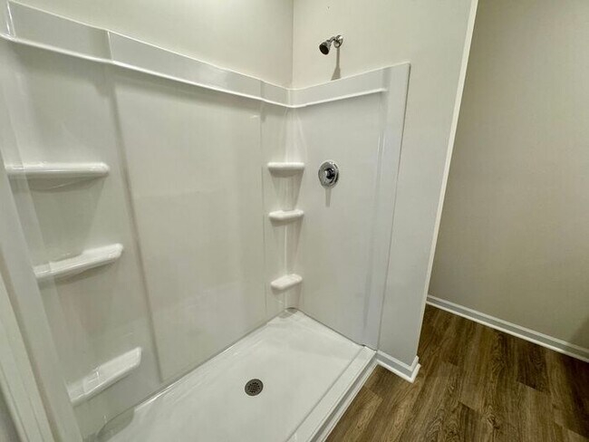 Building Photo - New Construction Home in Limestone County in resort community