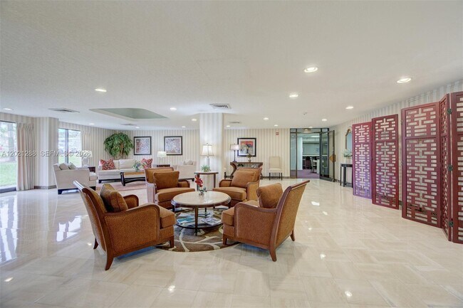 Building Photo - 3031 N Ocean Blvd