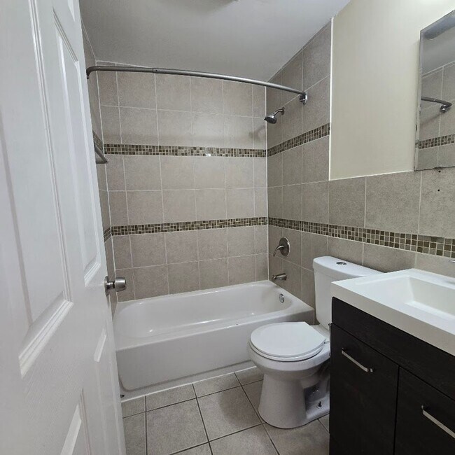 Building Photo - Make this your home today! Come rent with ...