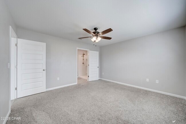 Building Photo - 5028 Rivergrass Dr