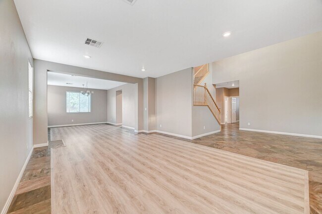 Building Photo - 1st MONTH FREE! Lone Mountain Heights Luxu...