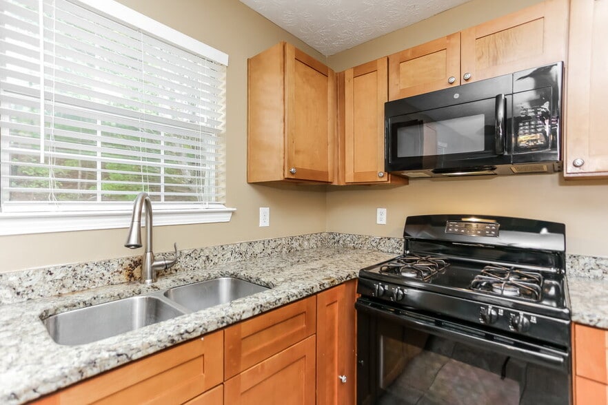 Building Photo - 4907 Creekside Pl