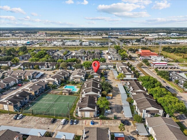 Building Photo - 250 El Dorado Blvd