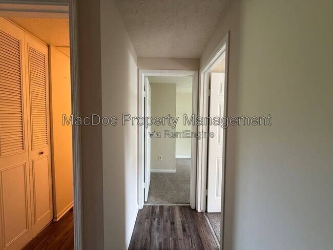 Building Photo - 4749 Hedrick Ln