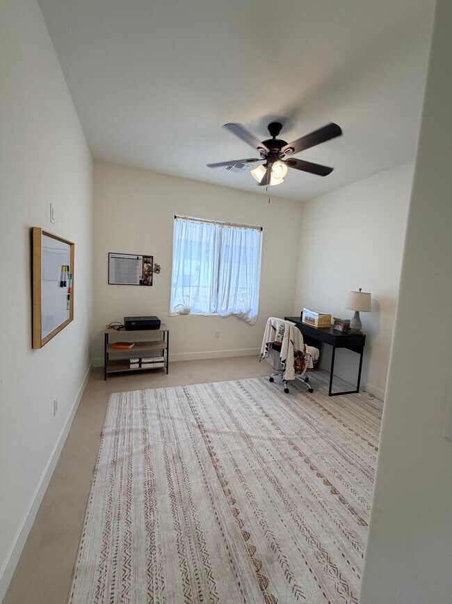 Building Photo - 1863 Valentino Ct