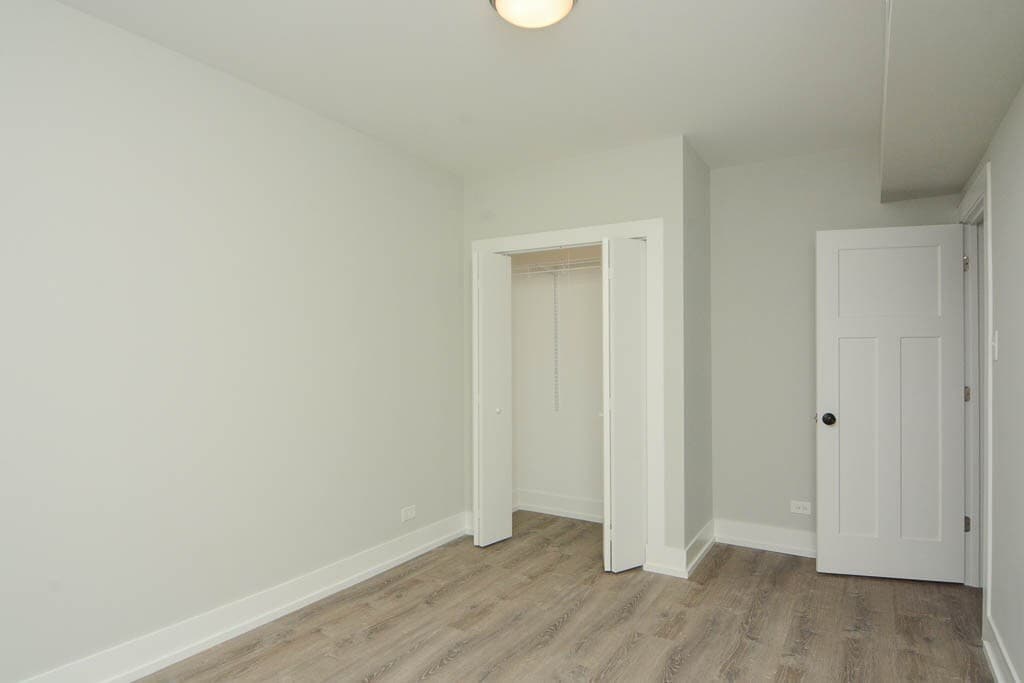 Building Photo - 1133 Maple Ave