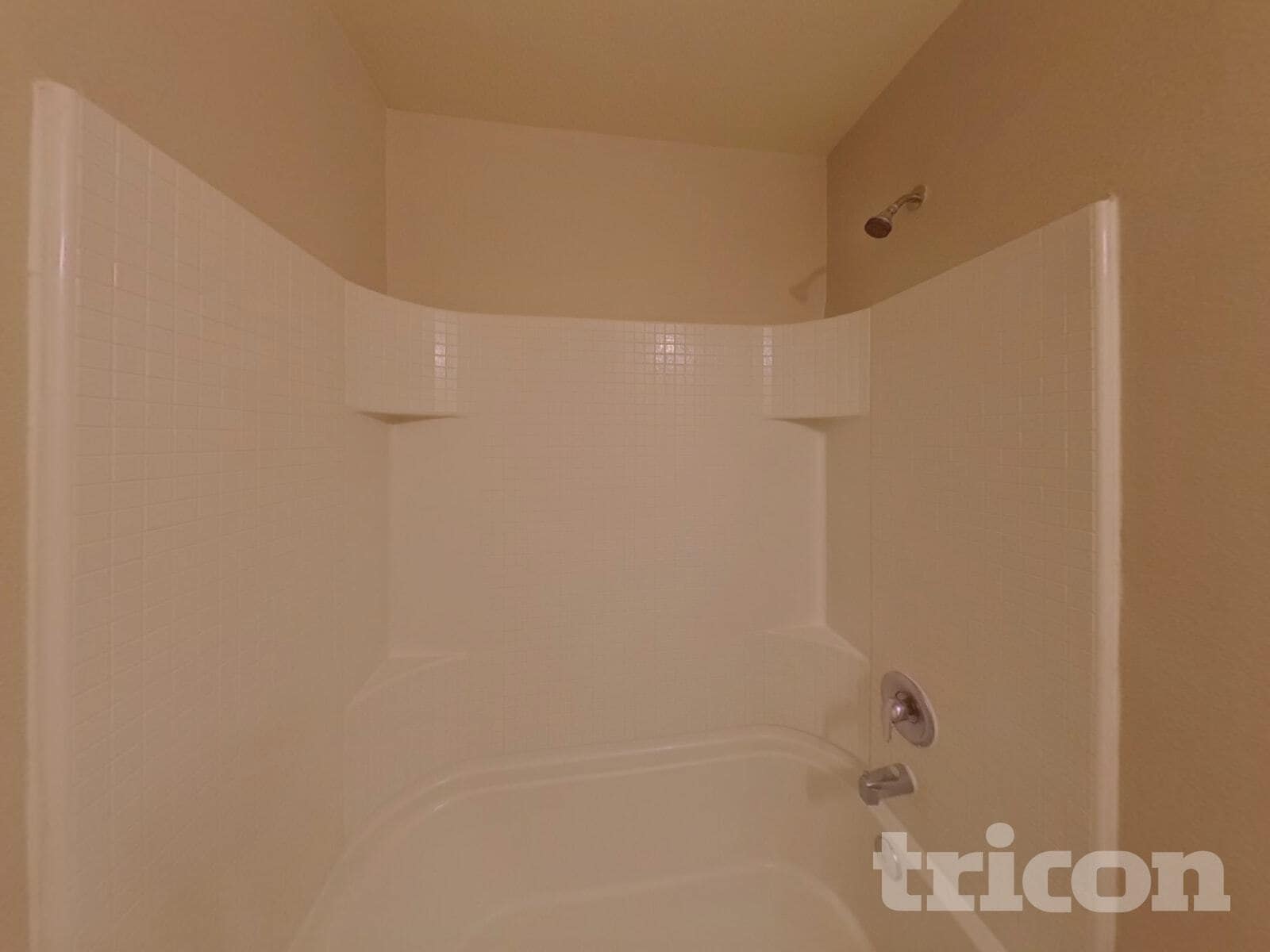 Building Photo - 2046 Sweet Lilac Dr