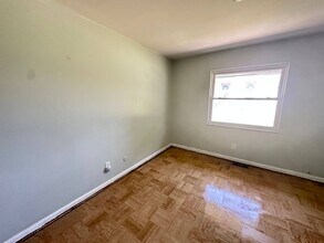 Building Photo - 2723 McCall St