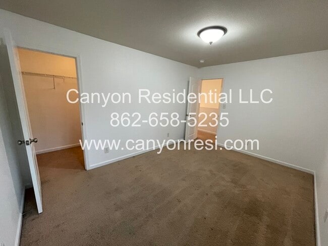 Building Photo - 177 Sagebrook Dr