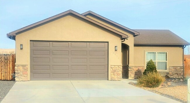 Building Photo - 3170 Glendam Drive