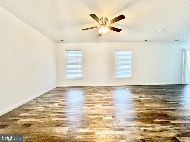 Building Photo - 56 Black Cherry Dr