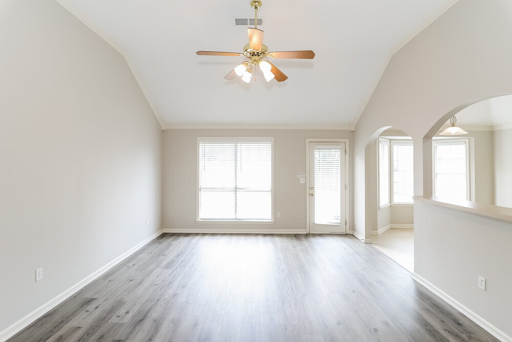 Building Photo - 8607 Brer Fox Cove