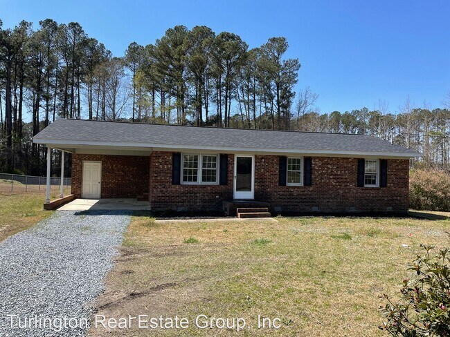Building Photo - 3 br, 1.5 bath House - 1202 NC 55 E