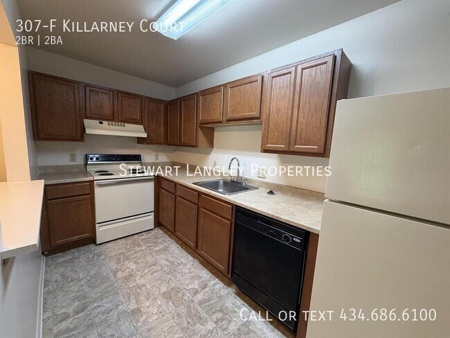 Building Photo - 307-F Killarney Court-