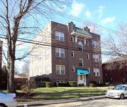 Building Photo - DELAFIELD-115 -- 208
