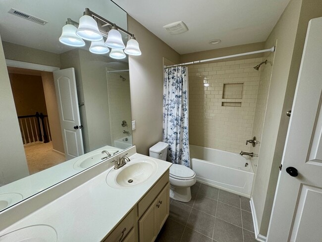 Building Photo - 9623 Glenburn Ln