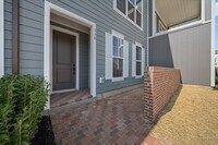 Building Photo - Brand New Luxury Townhome for LEASE