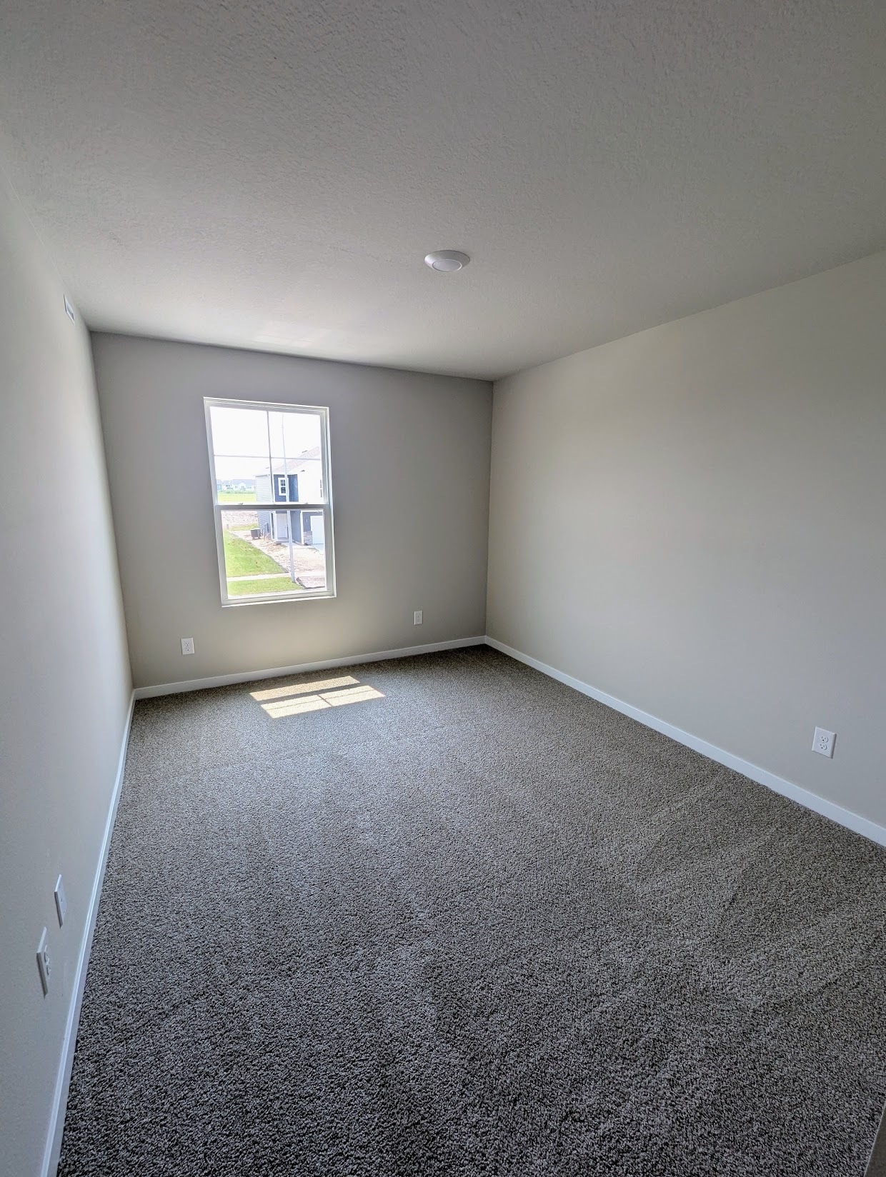 Bedroom 3 - 4302 NE 13th St