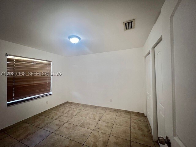 Building Photo - 2746 Johnson St