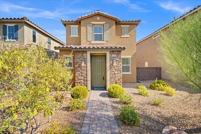 Primary Photo - Fabulous Home!